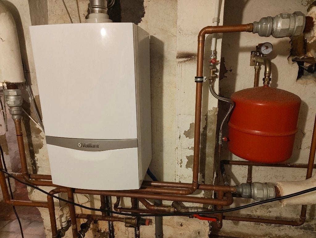 VAILLANT ECOTEC PLUS gaswandketel + sturing, Ophalen, Aardgas, Zo goed als nieuw, 3 t/m 5 jaar oud