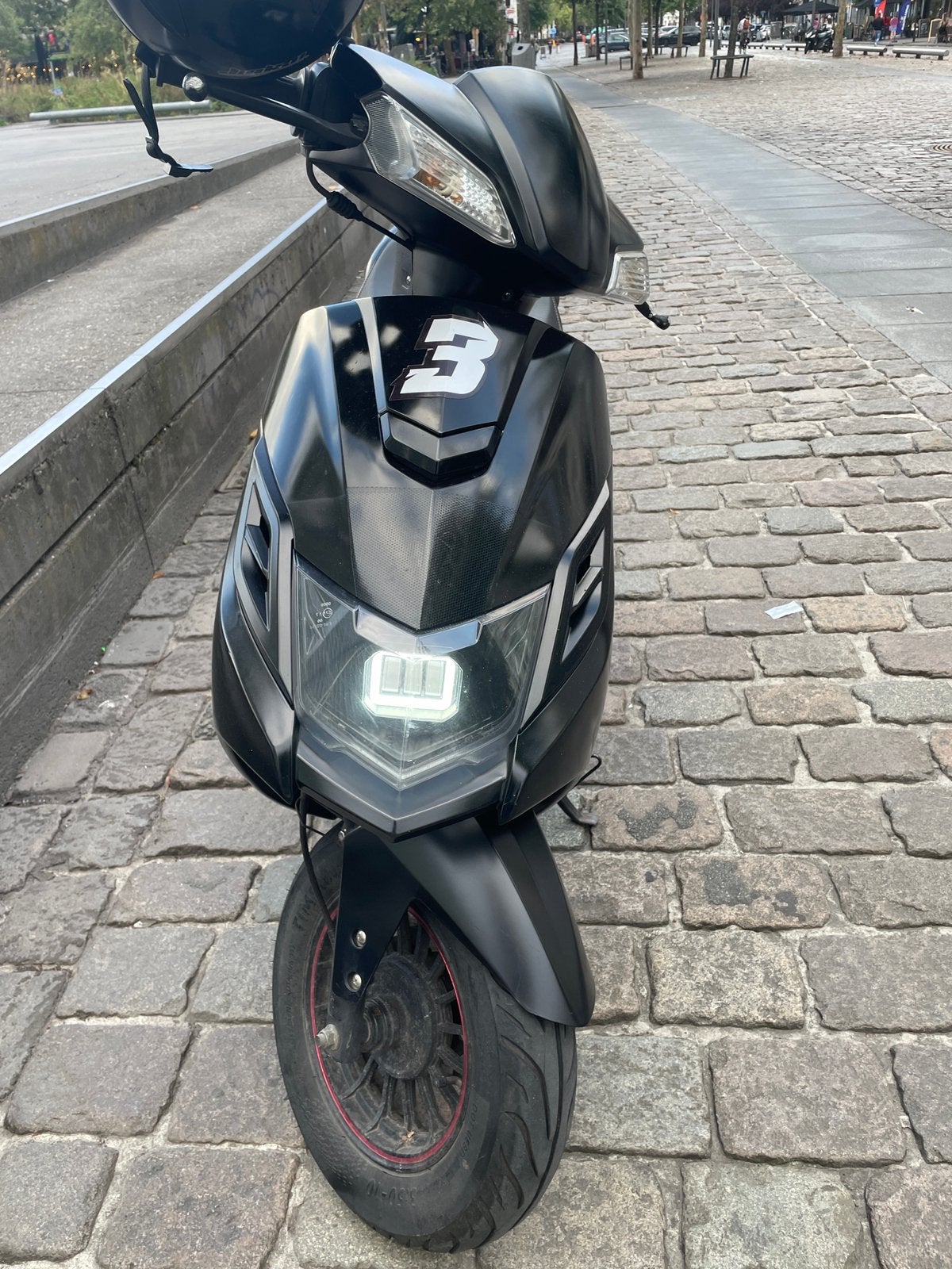 scooter Classe A (sans permis de conduire), Vélos & Vélomoteurs, Enlèvement, Comme neuf