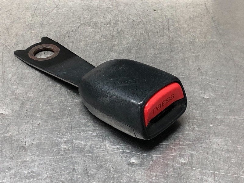 BOUCLE DE CEINTURE DE SECURITE AVANT GAUCHE Jimny Hardtop, Autos : Pièces & Accessoires, Utilisé, Suzuki