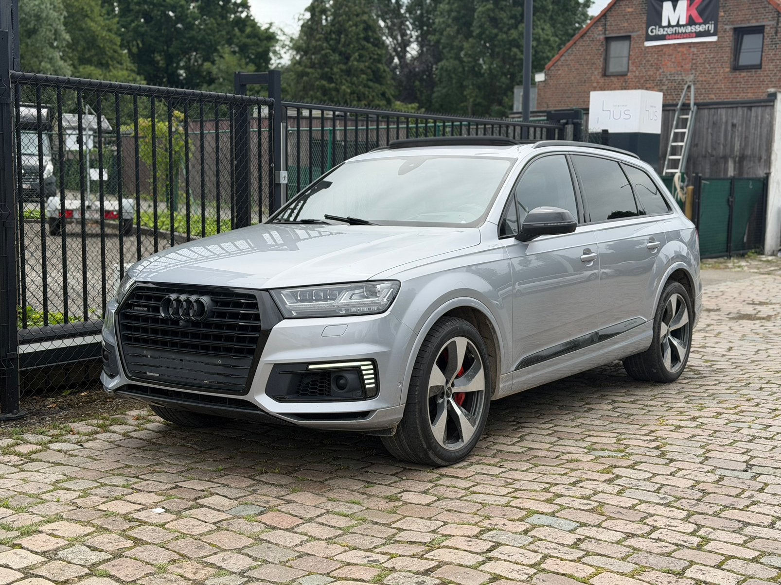 audi q7 etron  sline full options 2017 222277 km, Autos, Audi, Entreprise, Achat, Q7, 4x4, ABS, Phares directionnels, Régulateur de distance