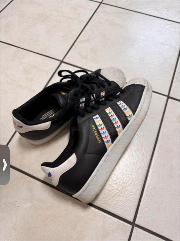Adidas Superstar Black Multi-Color Trefoil Stripes – Size 40, Wit, Ophalen of Verzenden, Zo goed als nieuw, Sneakers