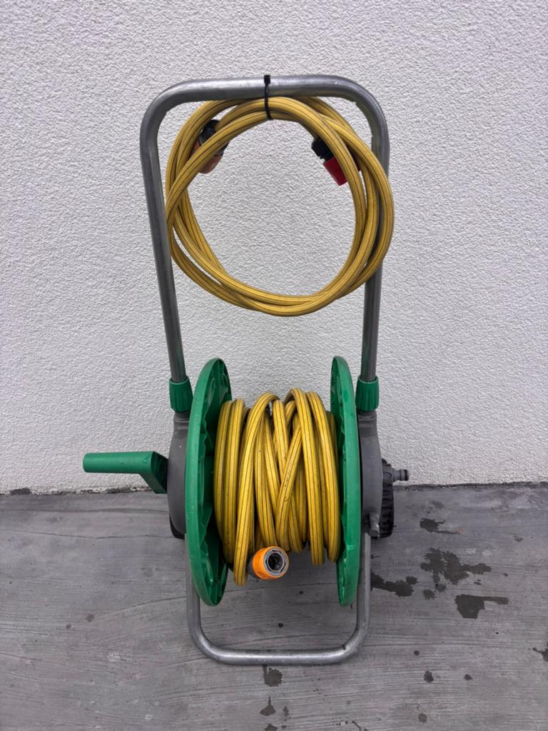 Tuinslang, Tuin en Terras, Tuinslangen, Ophalen, Zo goed als nieuw, Tuinslanghaspel