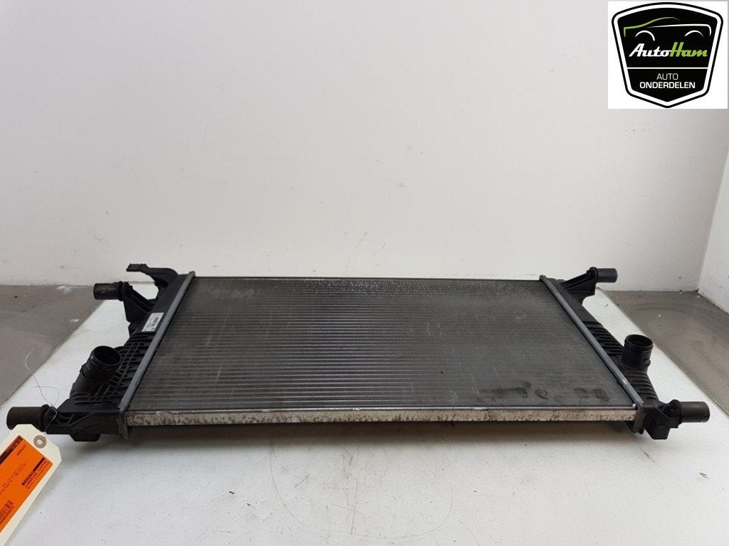 RADIATEUR Renault Megane III Grandtour (KZ), Gebruikt, Renault