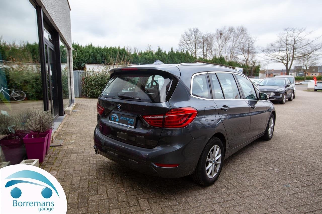 BMW 216 216 dA Model Advantage Business leder/navi/automaat, Autos, BMW, 0 kg, Argent ou Gris, Entreprise, Automatique