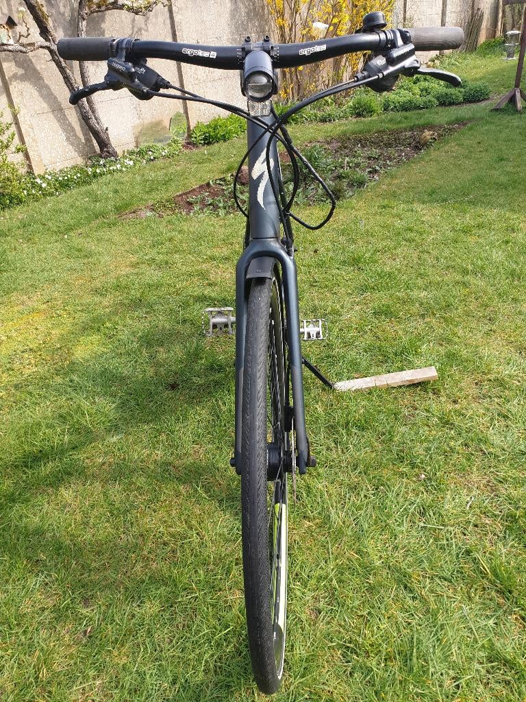 fiets specialized sirrus men sport EQ weinig gebruikt, Fietsen en Brommers, Ophalen, Zo goed als nieuw, Overige merken, Versnellingen