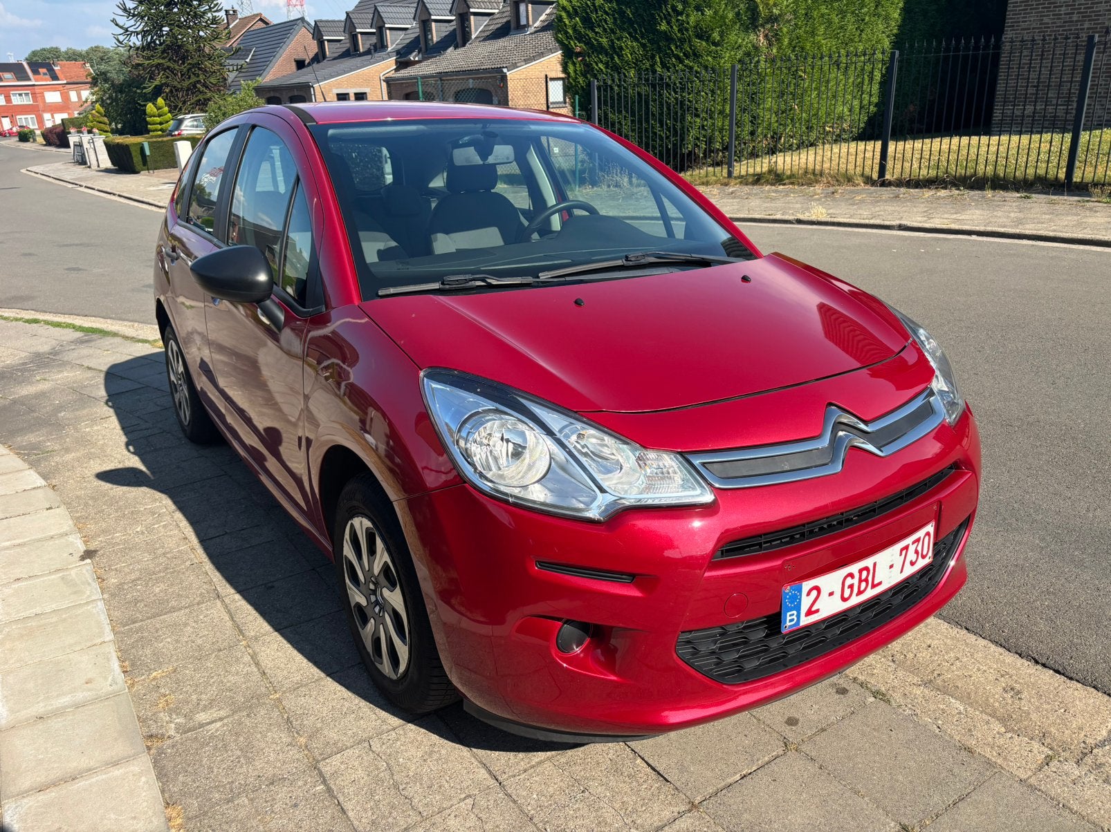 Citroen c3 1.1 essence 75000km annee 2016, Rouge, Achat, Euro 6, Particulier