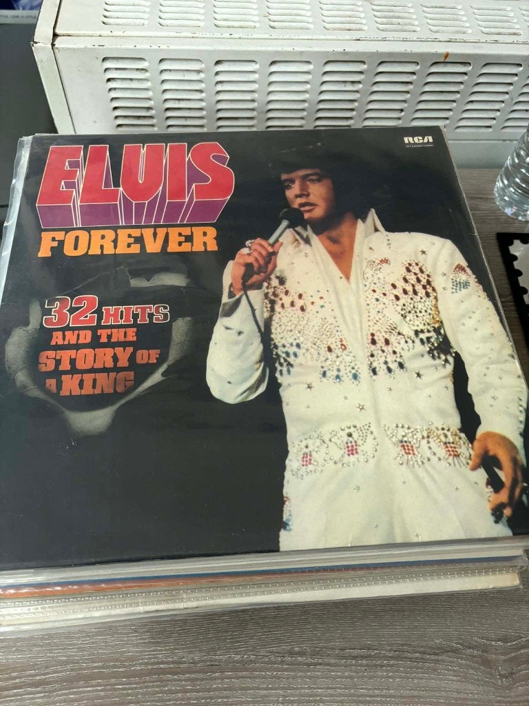 Elvis dubbele lp, Forever, Duitse persing, blue label,, Cd's en Dvd's, LP, Gebruikt, Ophalen of Verzenden, Rock-'n-roll