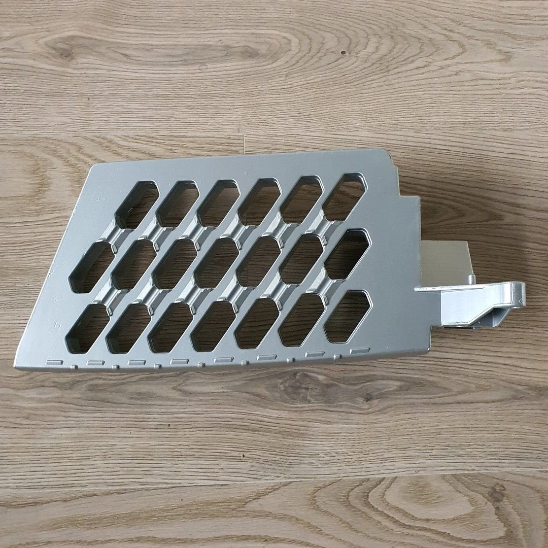 VOLVO FH4 STEP PLATE ALU RIGHT 82859306, Neuf, -, Carrosserie et Tôlerie, Volvo