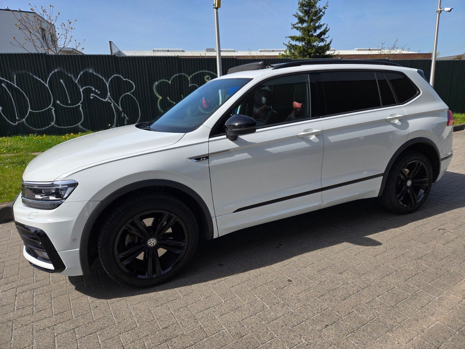 volkswagen tiguan HIGHLINE 2.0 tdi - 7 places - FullOption, Auto's, Automaat, Leder, Diesel, Particulier