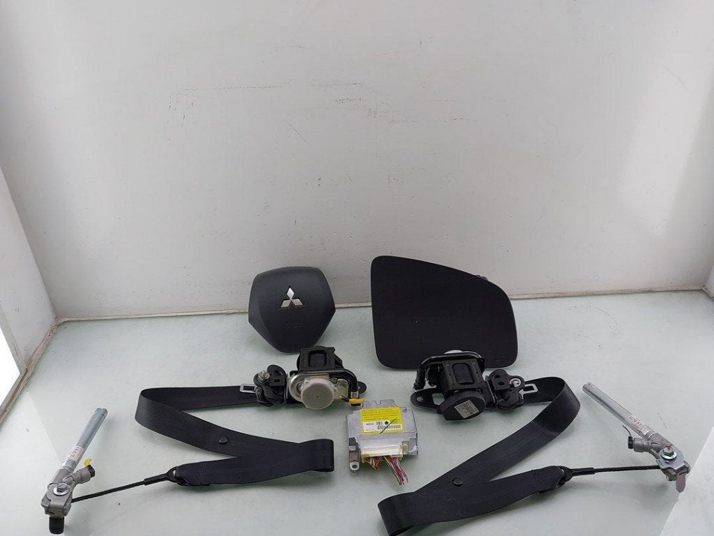 AIRBAG ENSEMBLE + ORDINATEUR Mitsubishi Space Star (A0), Info@mitsubishi-motors.de, MITSUBISHI, Utilisé, Mitsubishi