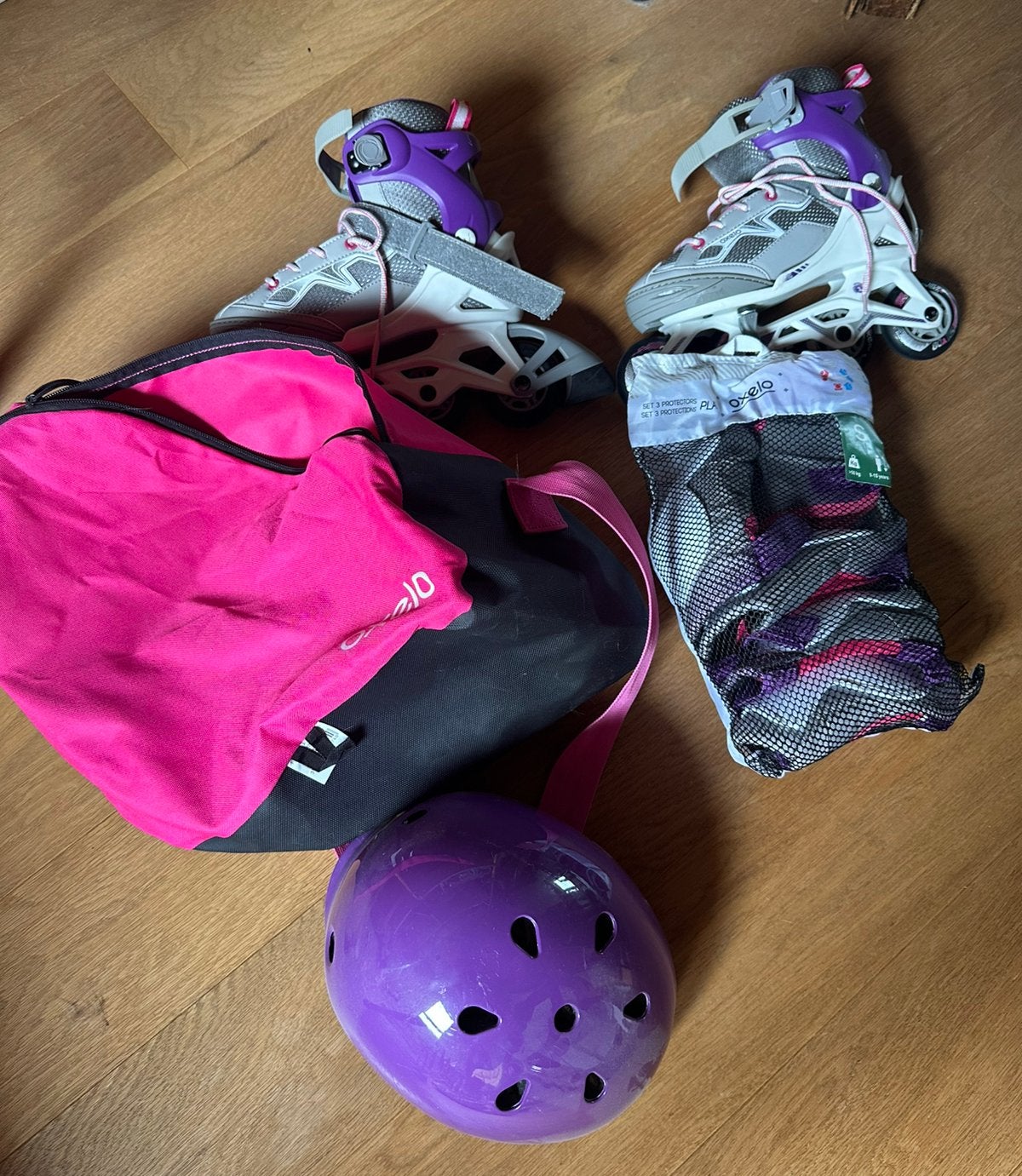 Rollers + sac + protections + casque, Ophalen, Zo goed als nieuw