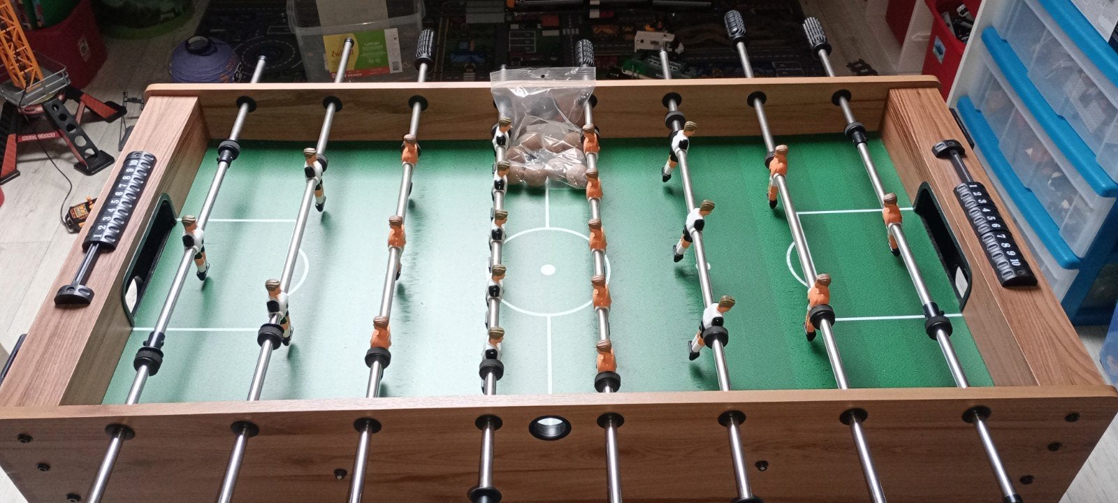Voetbaltafel / kickertafel, Enlèvement, Utilisé