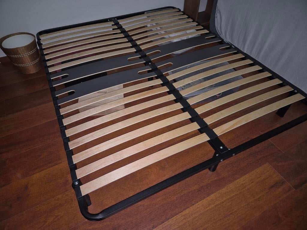 Emma essential framebed 160x200, Huis en Inrichting, Slaapkamer | Bedden, Ophalen