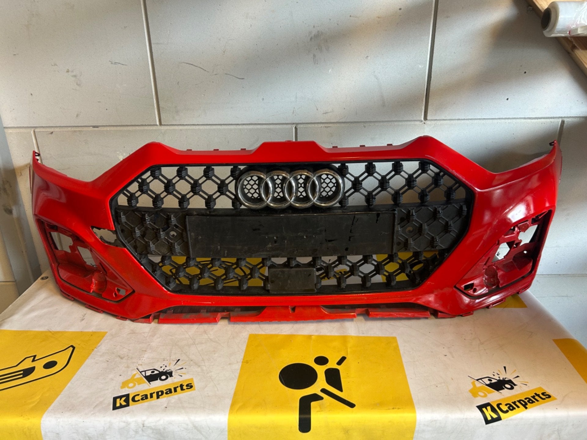 Pare-chocs avant Audi A1 82A S-Line ORIGINAL BUMPER 82A80743, Info@fabrikant.eu, Fabrikant BV, Pare-chocs, Fabrikantstraat 1
1000 AA  Amsterdam, NL