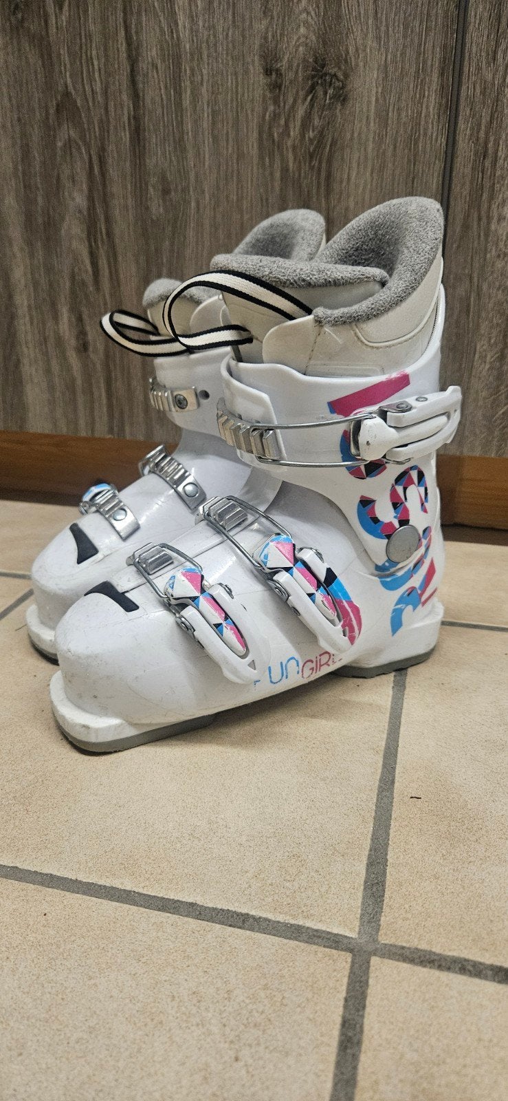 rossignol kinder skischoenen maat 30,5, Ophalen, Gebruikt, Rossignol, Schoenen
