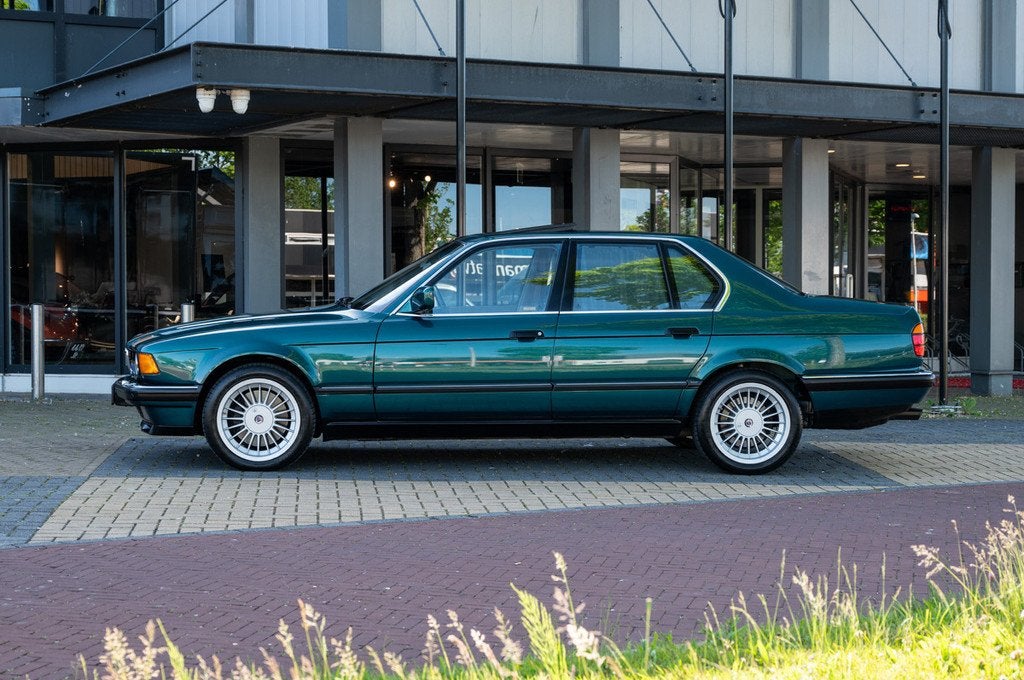 BMW 7 Serie 750i E32 (bj 1993, automaat), 4 deurs, Beige, Leder, BMW