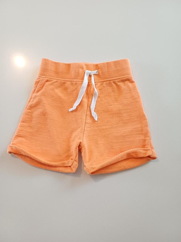 Oranje short maat 86 Zeeman, Kinderen en Baby's, Babykleding | Maat 86, Zeeman, Gebruikt, Broekje, Jongetje of Meisje
