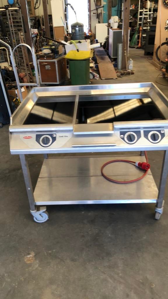 Vuur met drie branders 400 volt, Enlèvement, Utilisé, Cuisinière, Friteuse et Grils