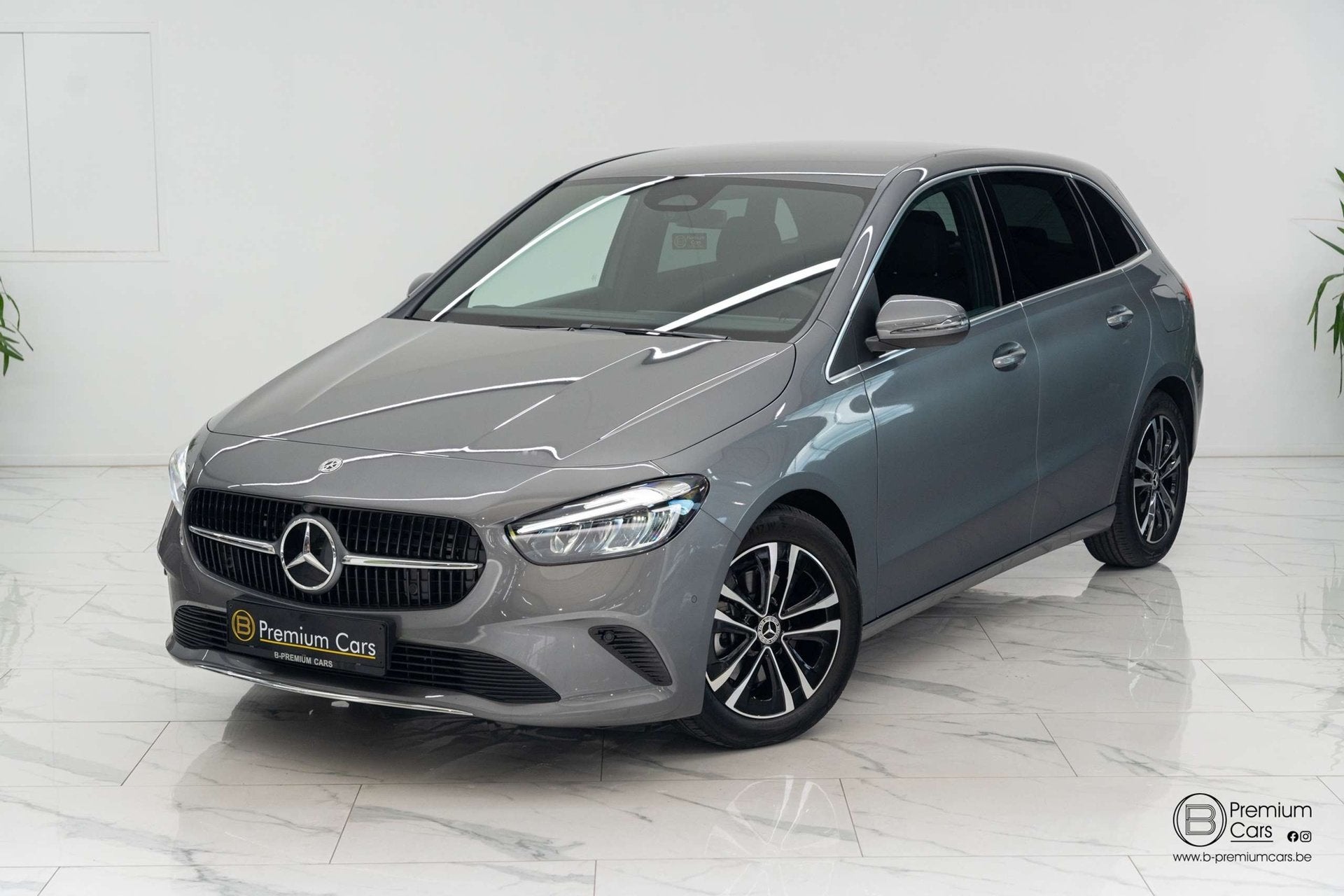Mercedes-Benz B 180 Business Line! Camera, ACC, Garantie!, Dealer onderhouden, https://public.car-pass.be/vhr/b4bfc1ed-6db1-449f-8a14-78f0ff378361