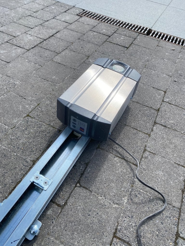 elektrische Motor voor poort, Ophalen, Zo goed als nieuw, Elektromotor