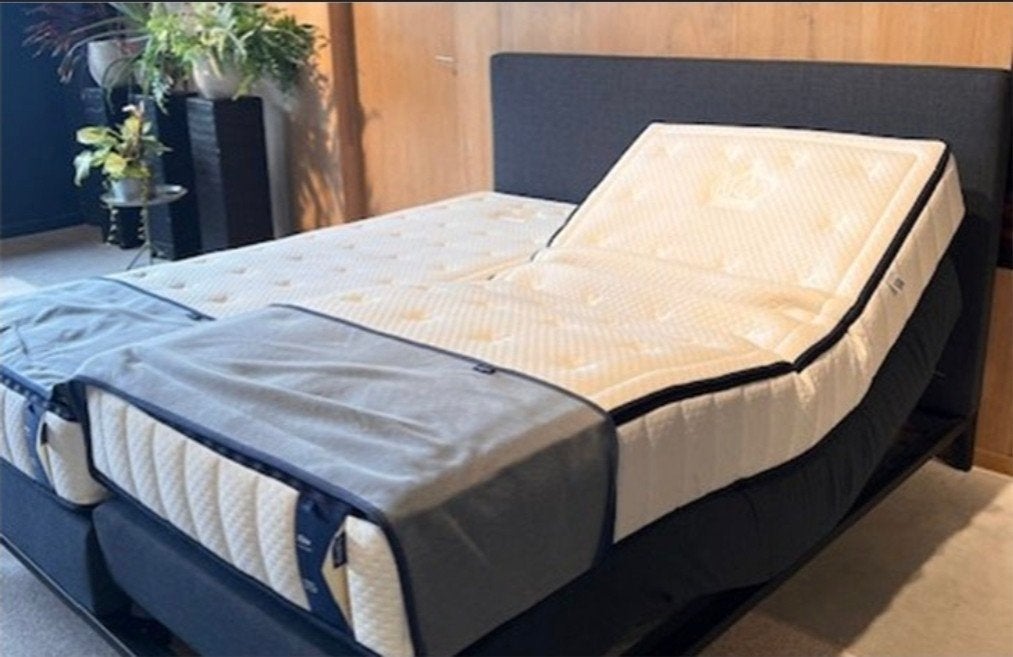 Boxspring Auping Criade, Huis en Inrichting, Slaapkamer | Slaapbanken, Blauw, Tweepersoons, Ophalen of Verzenden, Zo goed als nieuw
