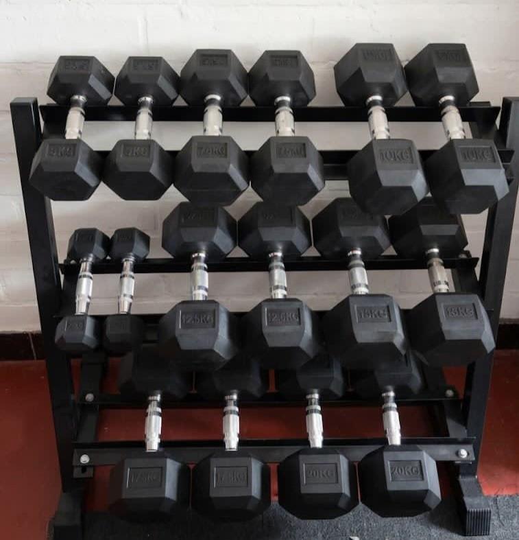 Complete Rubber Hex Dumbbell Set (2,5 kg tot 20 kg), Sport en Fitness, Fitnessmaterialen, Ophalen, Dumbbell