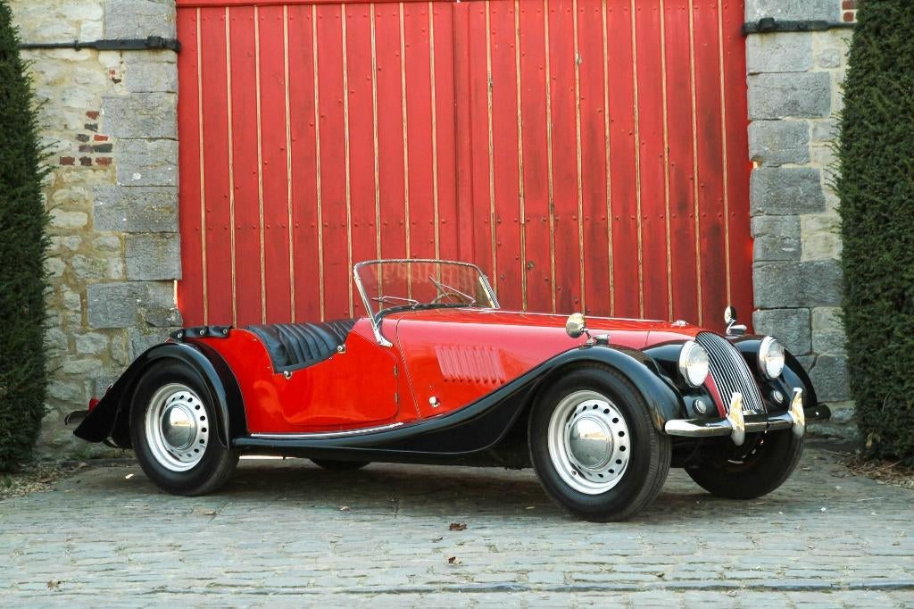 Morgan 4/4 - Ford 120E 6015 motor, Achterwielaandrijving, Zwart, Cabriolet, Leder