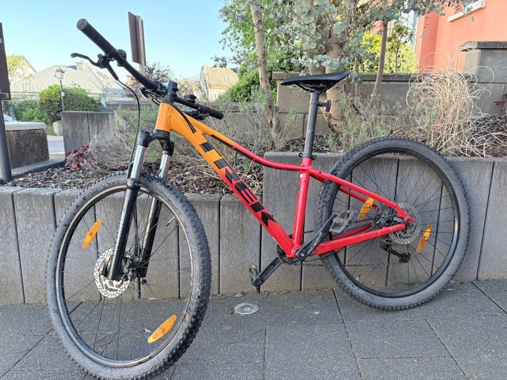 VTT TREK MARLIN 7, Vélos & Vélomoteurs, Vélos | VTT & Mountainbikes, Utilisé, Hommes, Trek, VTT rigide, Frein à disque, Enlèvement