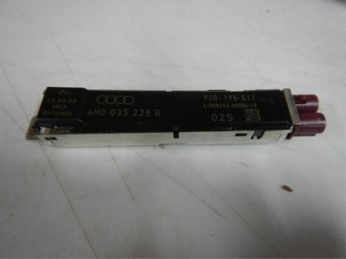 Antenne Versterker Audi A8 (22732629), Ophalen of Verzenden, Gebruikt