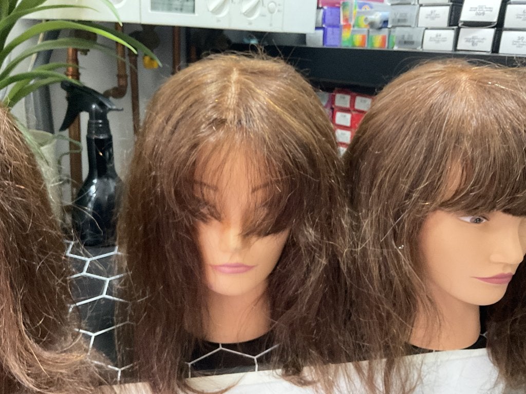 Kapsalon: hoofd met lange haar voor kapster 3 stuks 25€ stuk, Ophalen of Verzenden, Nieuw