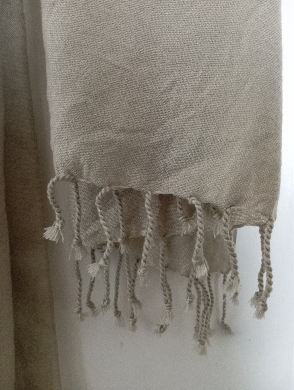 Grande écharpe beige large à franges, Vêtements | Femmes, Bonnets, Écharpes & Gants, Enlèvement ou Envoi, Écharpe