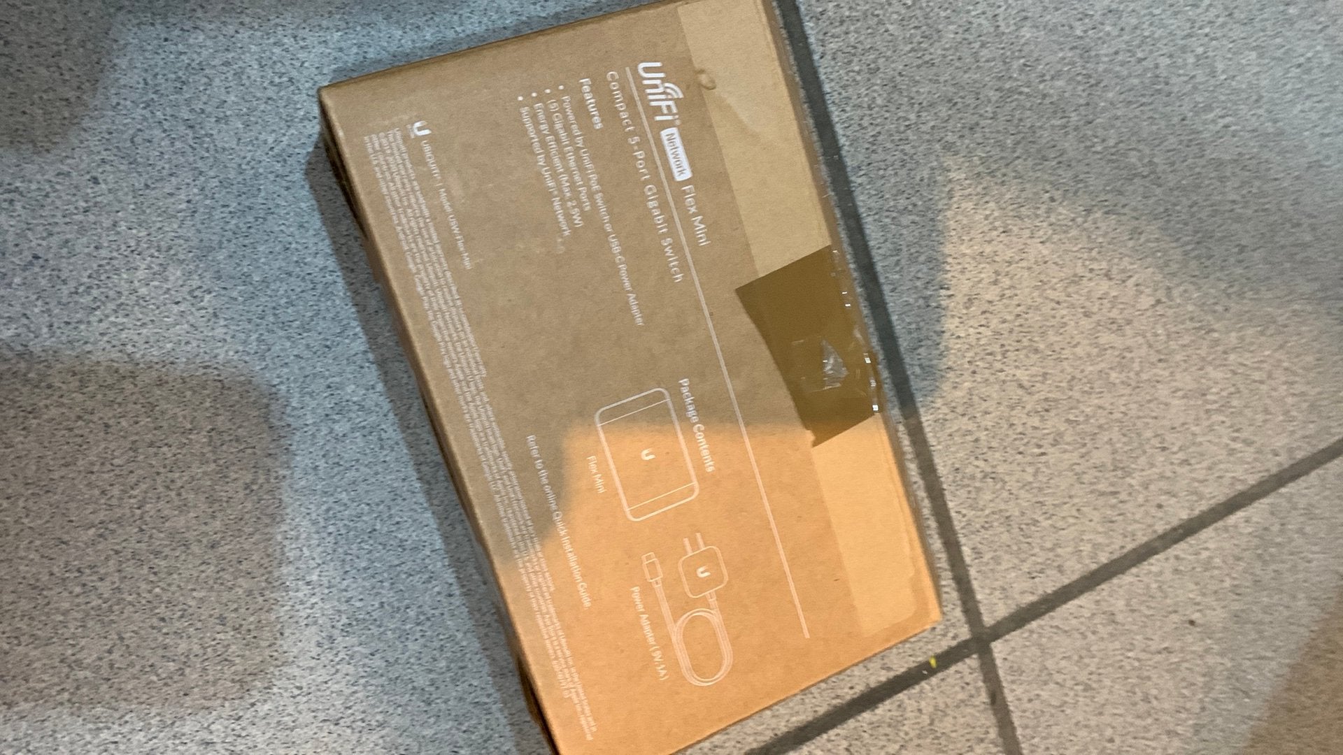 5 poort switch unify flex mini en router tplink archer c7, Computers en Software, Netwerk switches, Ophalen, Zo goed als nieuw