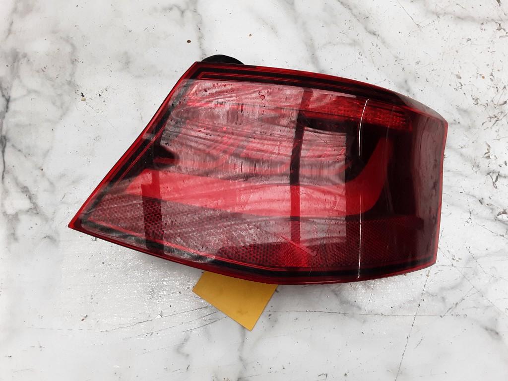 ACHTERLICHT RECHTS Audi A3 (8V1 / 8VK) (8V3945096D), Gebruikt, Mevr. I. Hauben, Audi, Rue de l'Espoir 34 34
4030  GRIVEGNÉE, BE