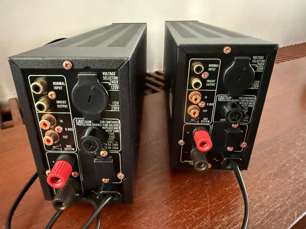 Marantz MA500, TV, Hi-fi & Vidéo, Amplificateurs & Ampli-syntoniseurs, Comme neuf, Autres systèmes, 60 à 120 watts, Marantz, Enlèvement