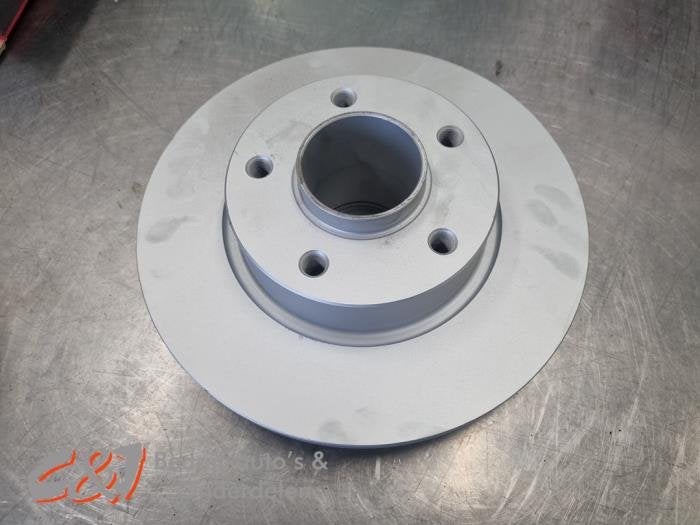 Disque de frein arrière d'un Opel Vivaro, -, Opel, 3 mois de garantie, Utilisé