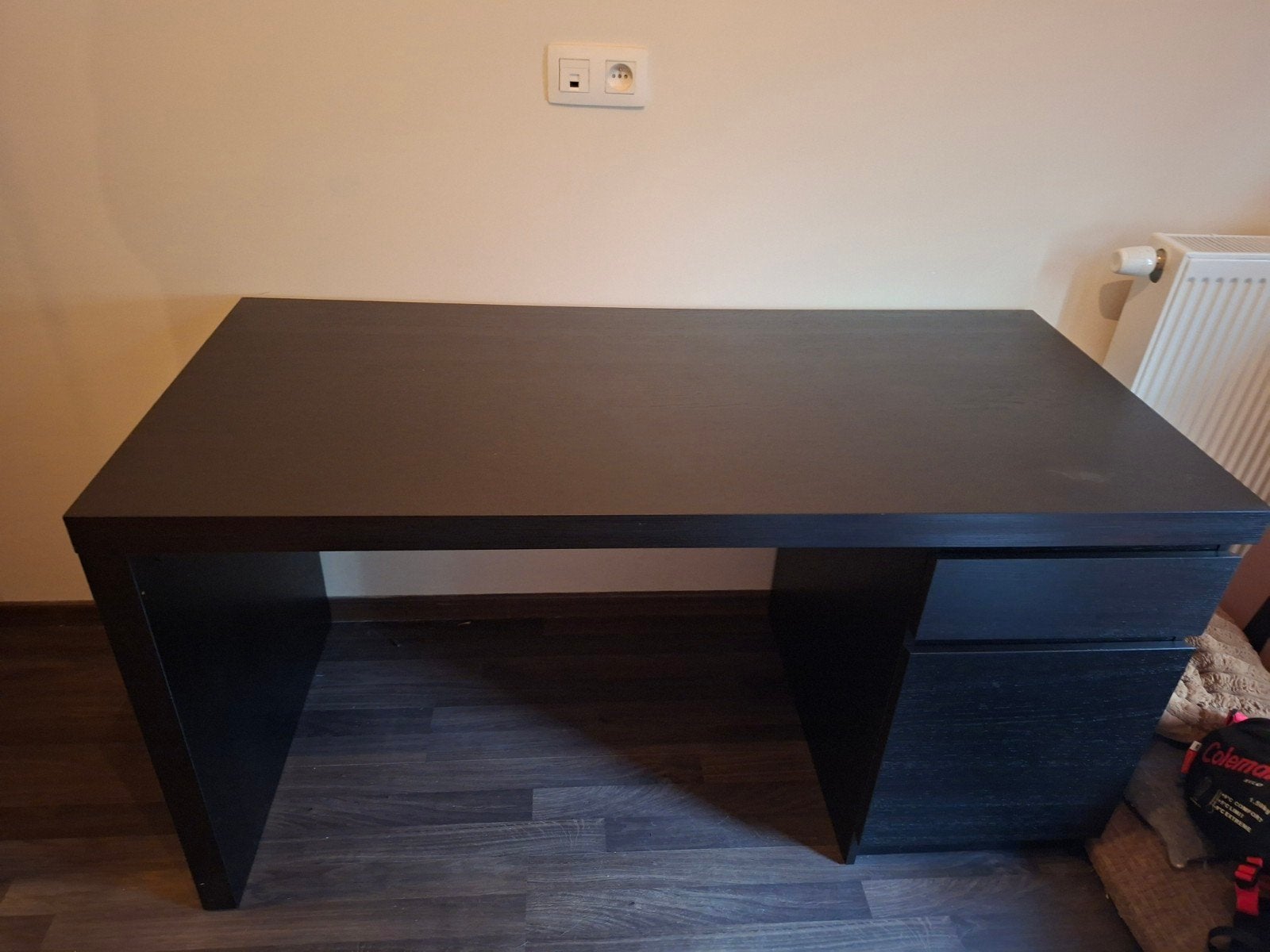 zwarte Ikea bureau, Maison & Meubles, 65 cm, Comme neuf, IKEA, 140 cm