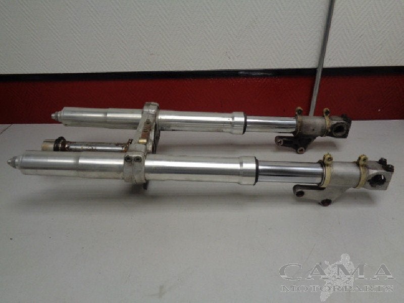 VOORVORK COMPLEET Ducati ST 2 1997-2003 (ST2), Motoren, Dhr. S. di Majo, Gebruikt, Info@cama-motorparts.nl, P.J. Troelstraweg 8 8
3144 CX  MAASSLUIS, NL