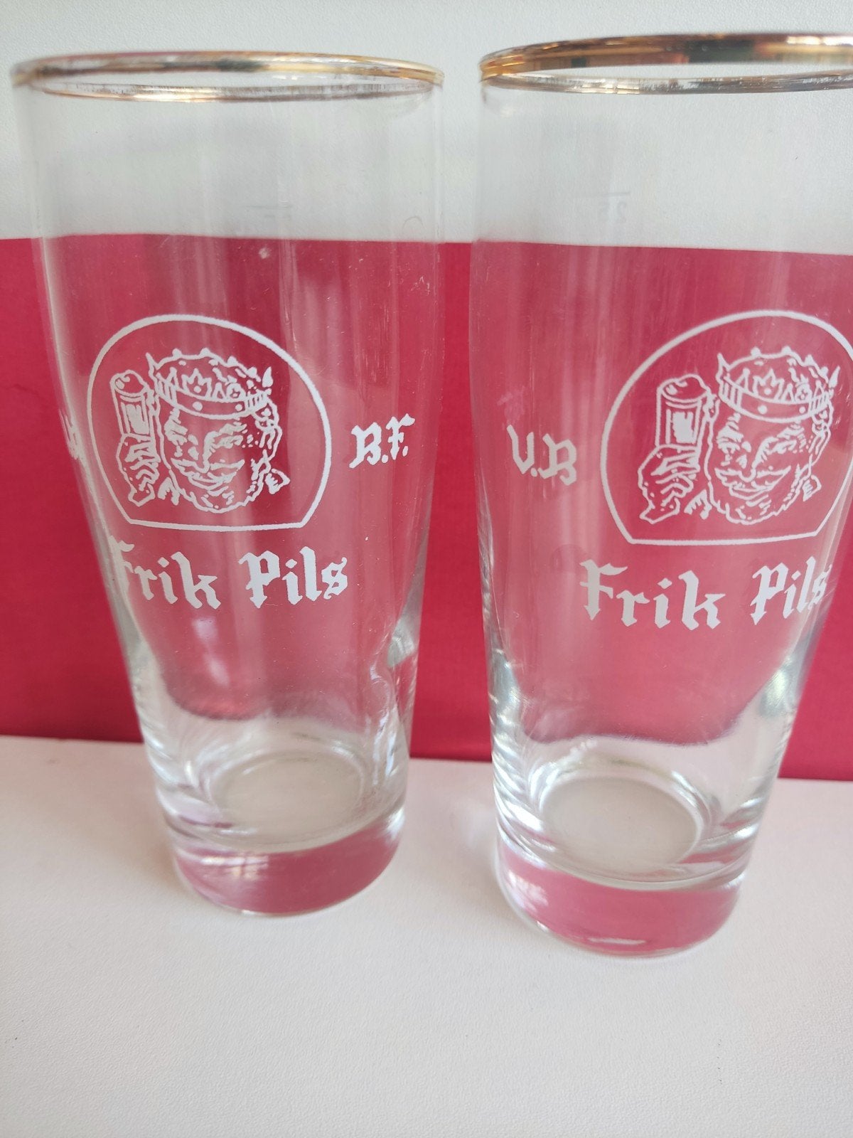 Verres à bière Frik 2 pièces (bleu), Enlèvement, Comme neuf, Verre à bière