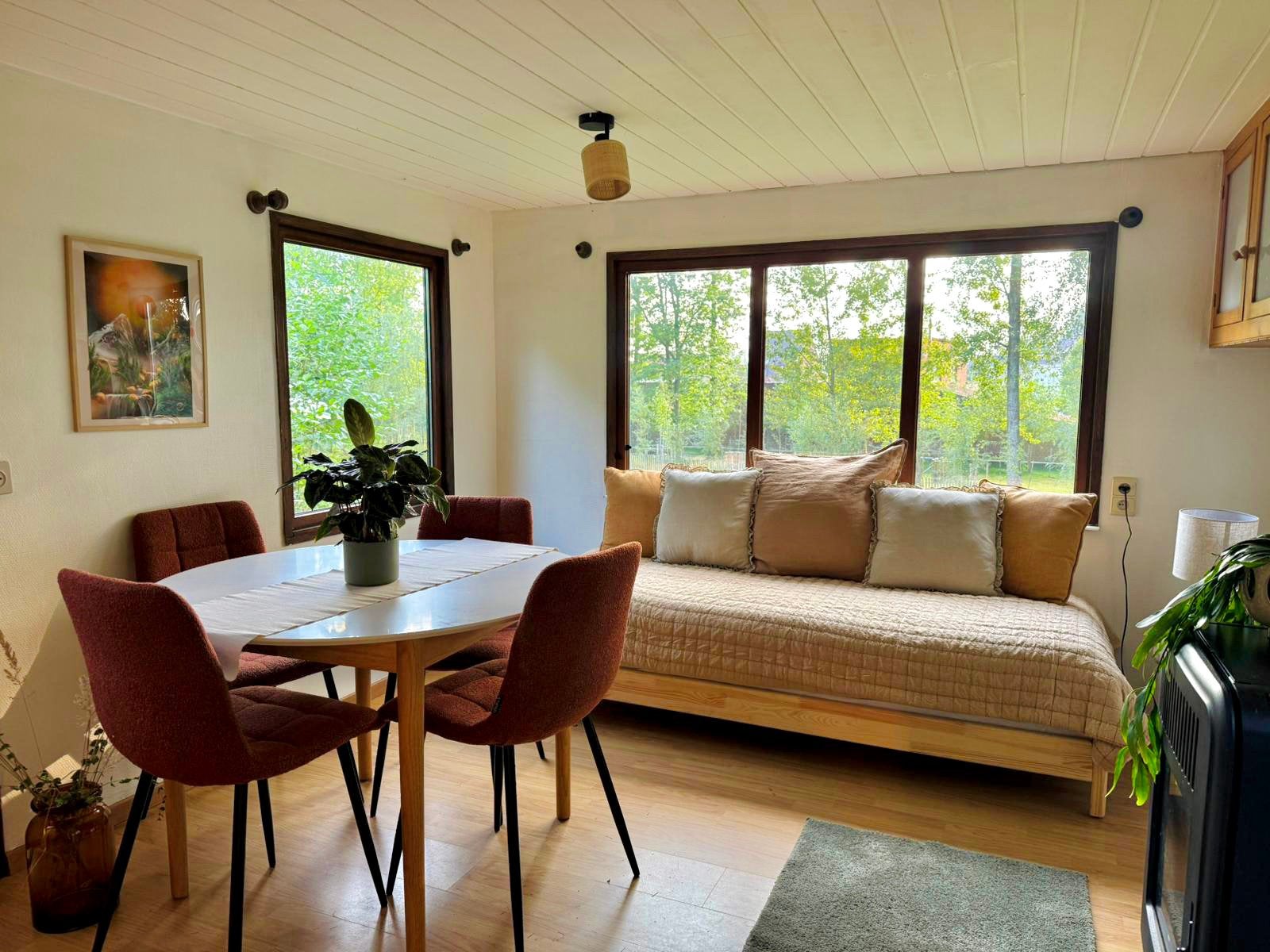 Jysk Marstrand uitschuifbare eettafel, Enlèvement, Comme neuf