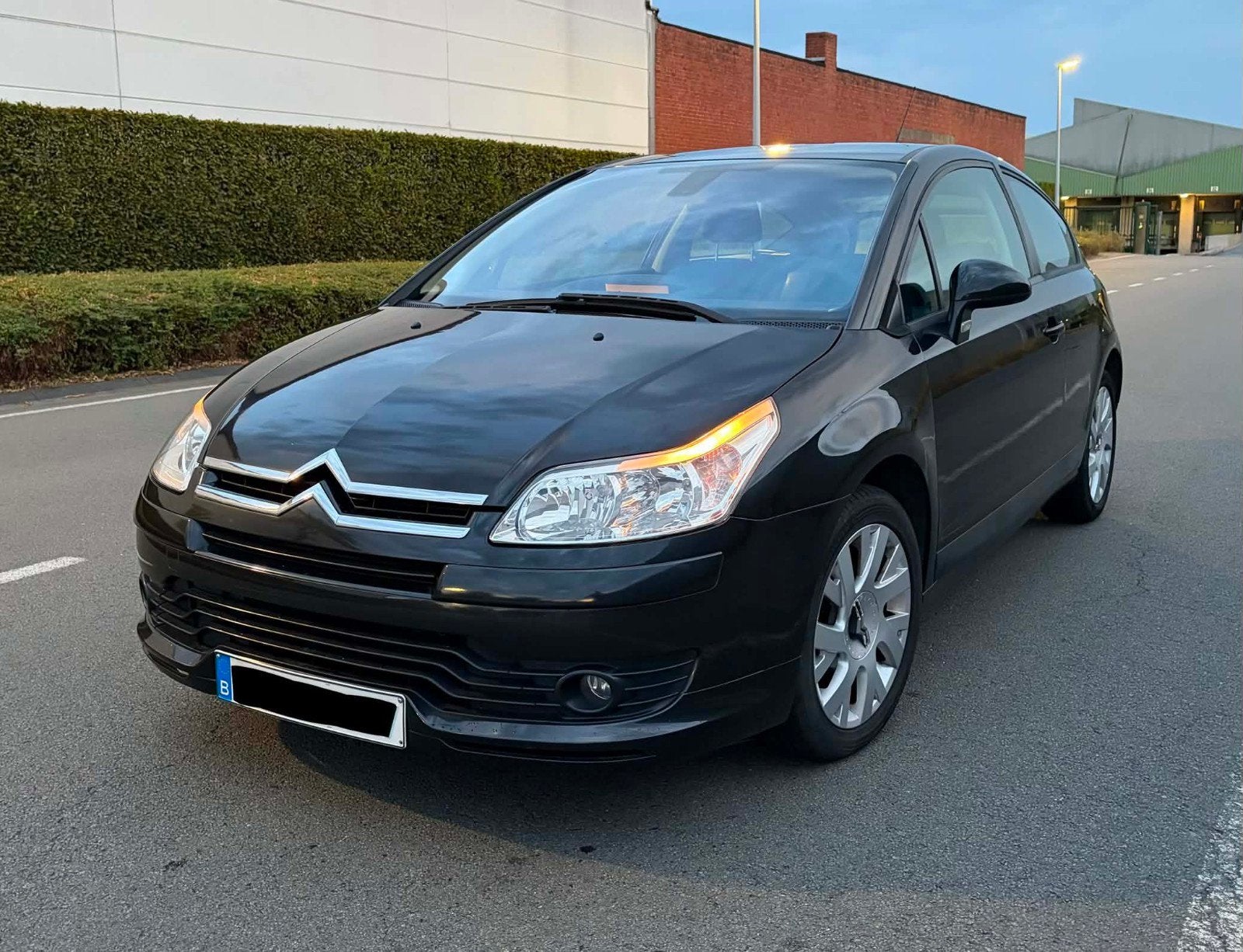 Citroën C4 - PARFAIT ÉTAT - HOMOLOGUÉ POUR LA VENTE, Autos, Citroën, Boîte manuelle, Noir, Air conditionné, Particulier