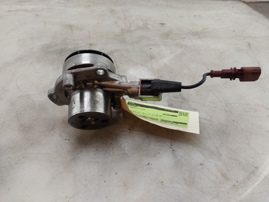 WATERPOMP Passat (3G2) (|010234801RT|04L121011N|), Gebruikt, Volkswagen, Volkswagen AG, Kundenbetreuung@volkswagen.de