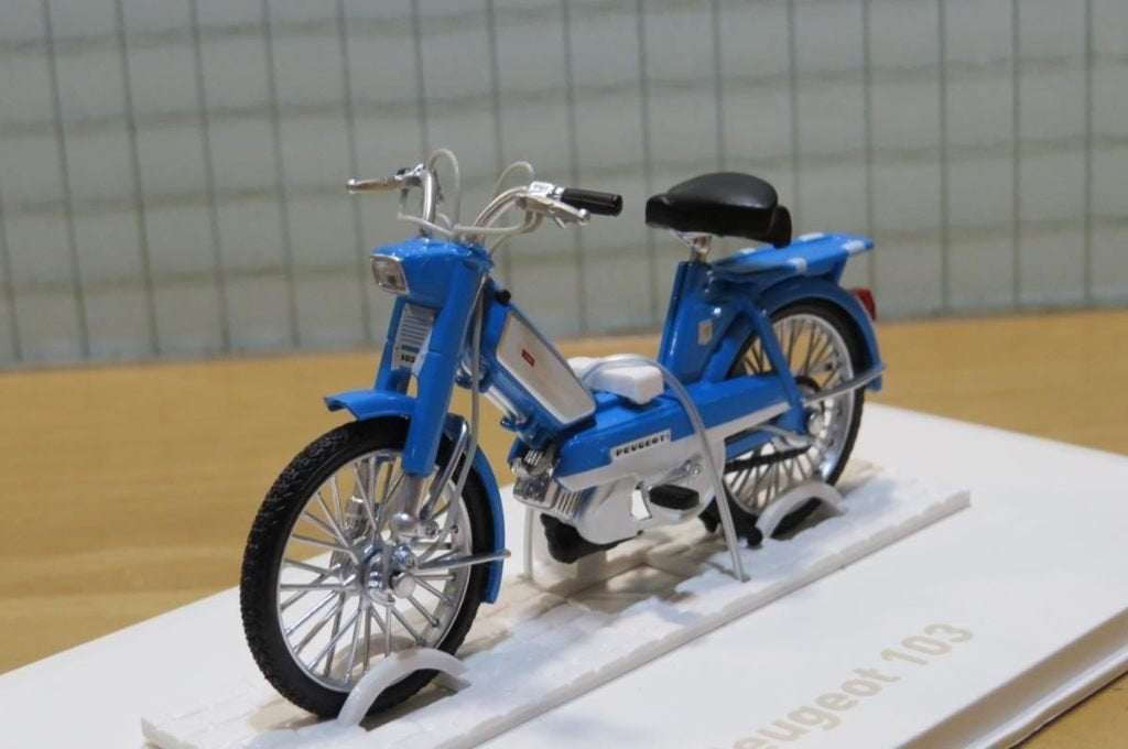 Peugeot 103 brommer 1:18 Norev 182049, Enlèvement ou Envoi, Neuf, Moteur, Norev