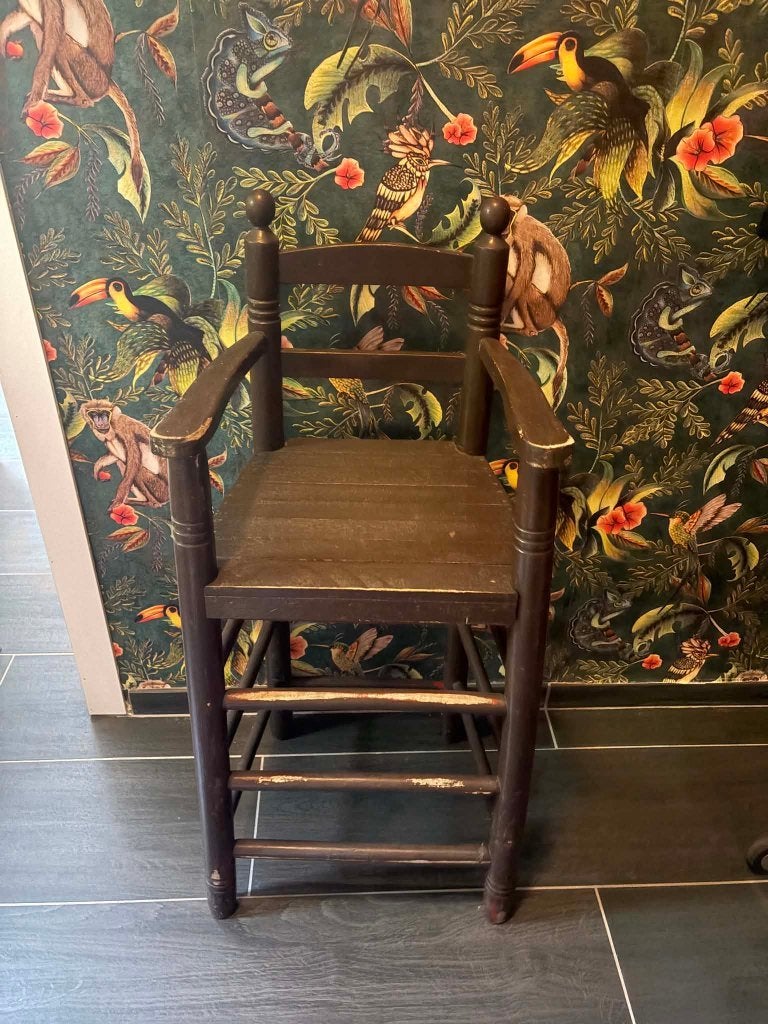 Chaise pour tout-petit (bois), Enfants & Bébés, Chambre d'enfant | Tables & Chaises, Enlèvement, Utilisé, Chaise(s)
