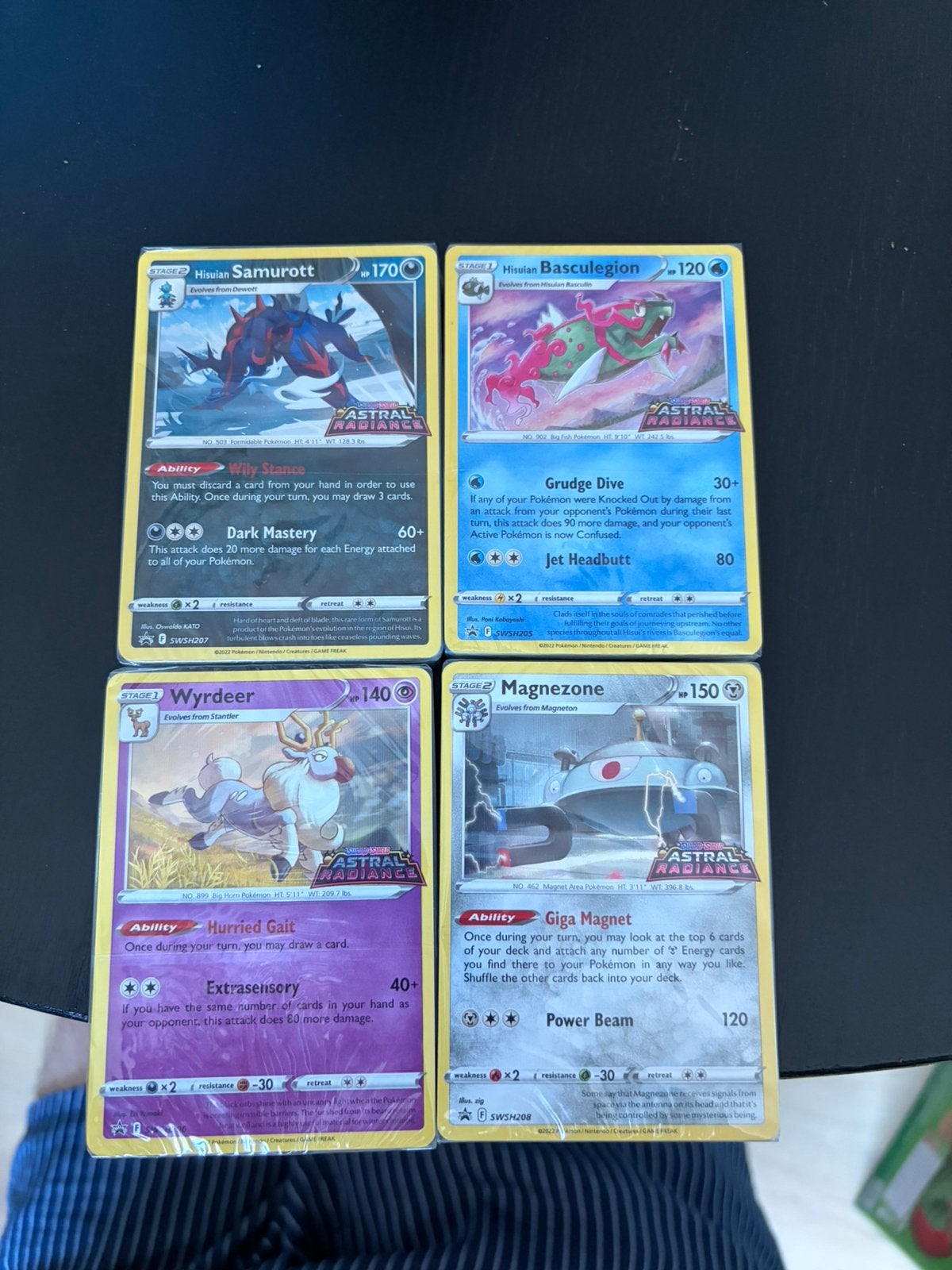 Pokemon complete prerelease set Astral Radiance, Hobby en Vrije tijd, Ophalen, Zo goed als nieuw