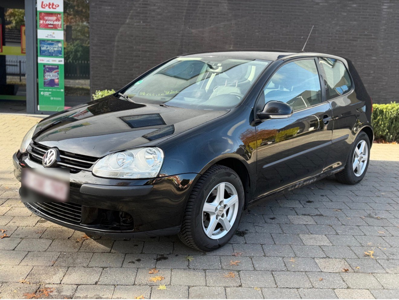 Volkswagen Golf 5 1.4 Essenc certifiée à vendre avec Carplay, Autos, Achat, Entreprise, Boîte manuelle, Entretenue par le concessionnaire