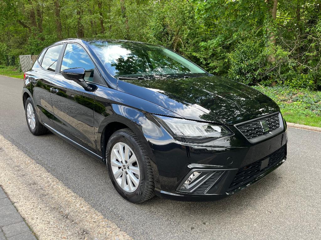 SEAT Ibiza 1.0TFSI 2024 110pk Automaat DSG-7 Gps,Led,Cruise, Stof, Bedrijf, 5 zetels, 5 deurs