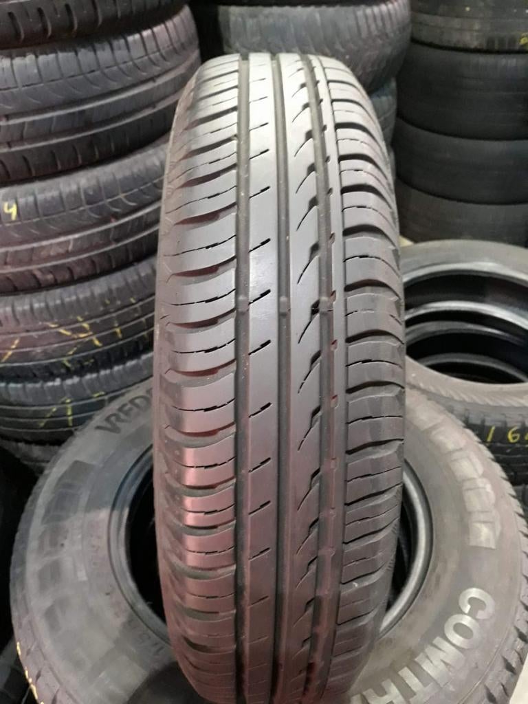 15580r13 155 80 r13 155/80/13 Continental Dunlop avec montag