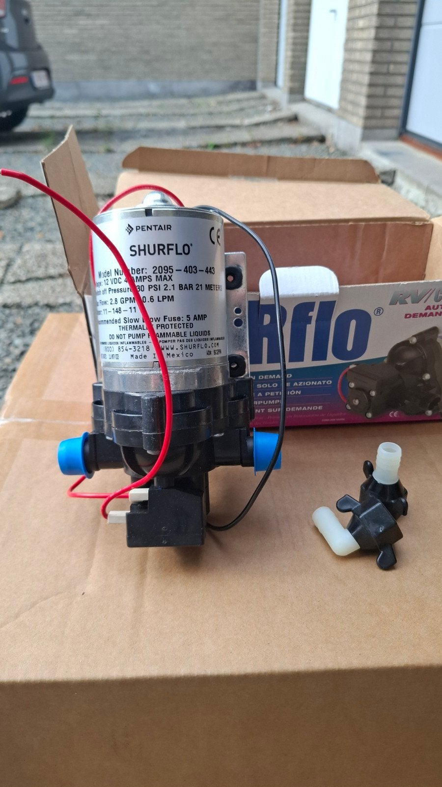 Shurflo waterpomp, Caravans en Kamperen, Ophalen