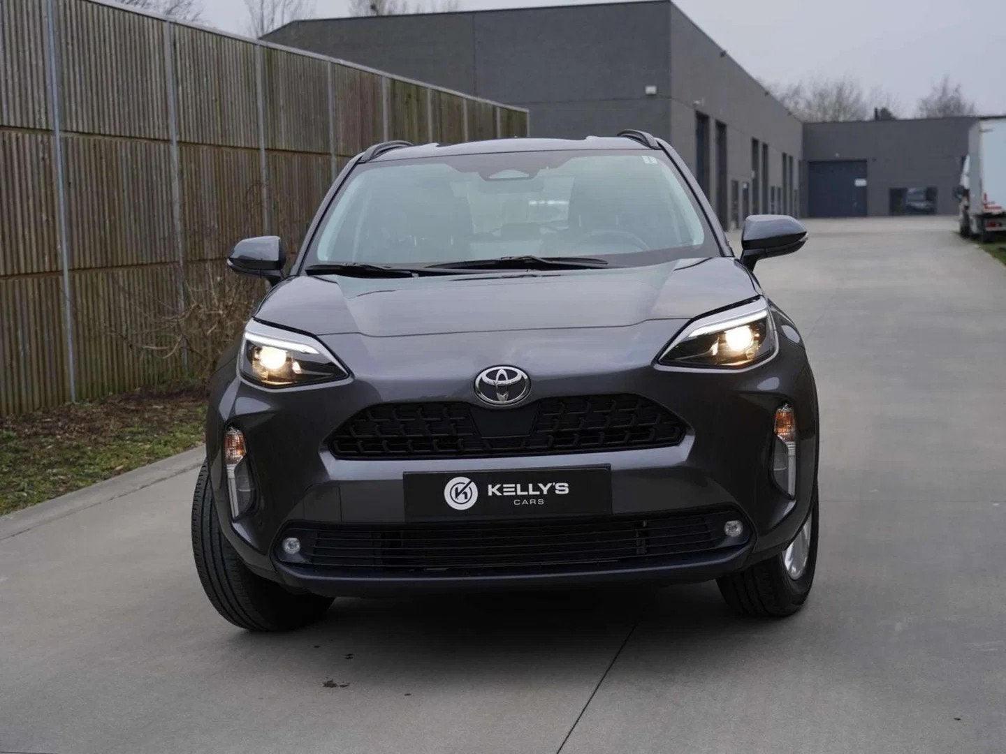 Toyota Yaris Cross Yaris Cross Hybrid 116 1.5 VVT-i Comfort, Autos, Argent ou Gris, Entreprise, https://public.car-pass.be/vhr/944eb572-5ac2-4201-972d-7c14ea036c21