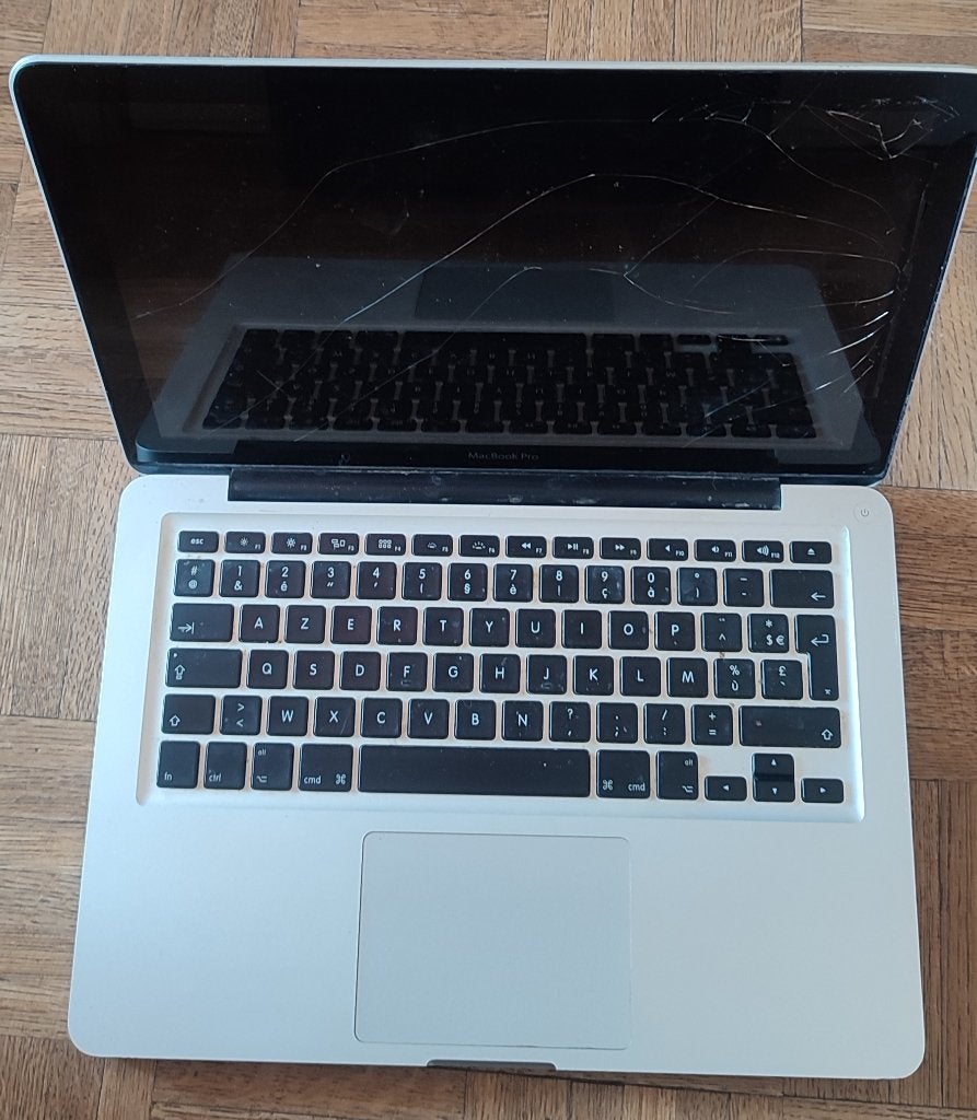 MacBook Pro 13" A1278 — DEFECT! - Bruikbaar voor onderdelen, Ophalen, 13 inch, MacBook, Azerty